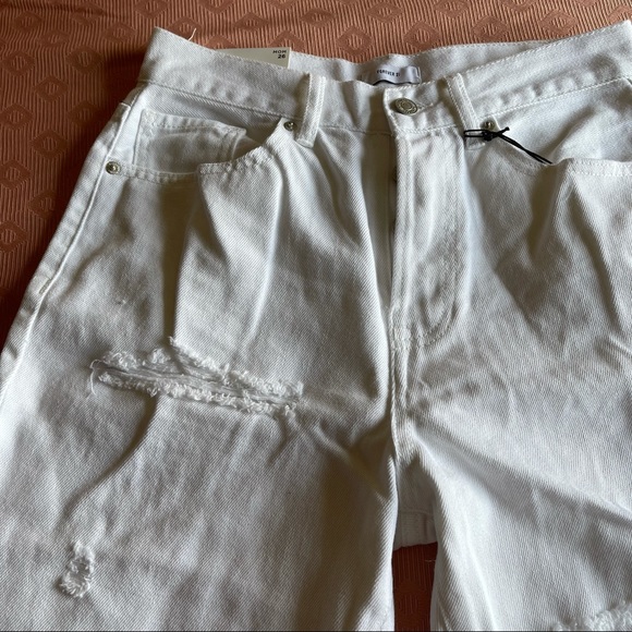 Distressed White Mom Jeans - Picture 2 of 12